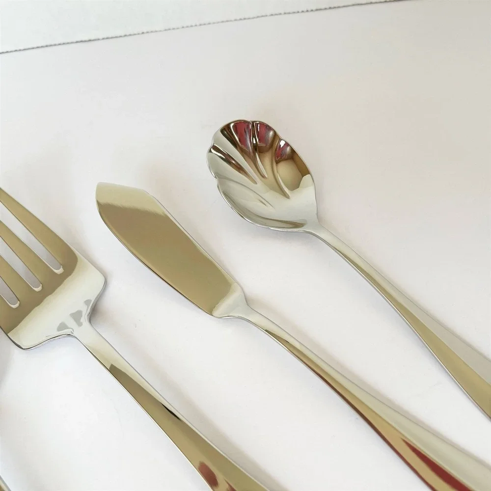 Wallace Stainless Steel Flatware BLAINE Lot of 5 Serving Pieces Unused